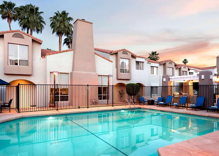 Sonesta Es Paradise Valley 3*